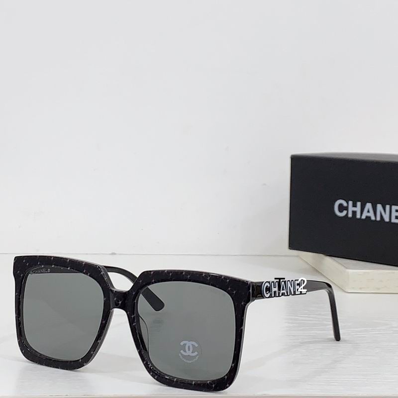 Chanel Sunglasses 1637